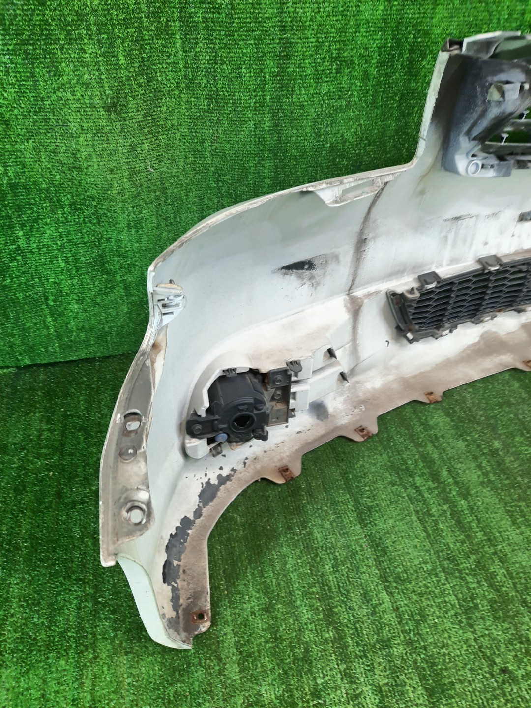 Бампер передний NISSAN FUGA Y50, PNY50, PY50, GY50 9261 5 ракурс