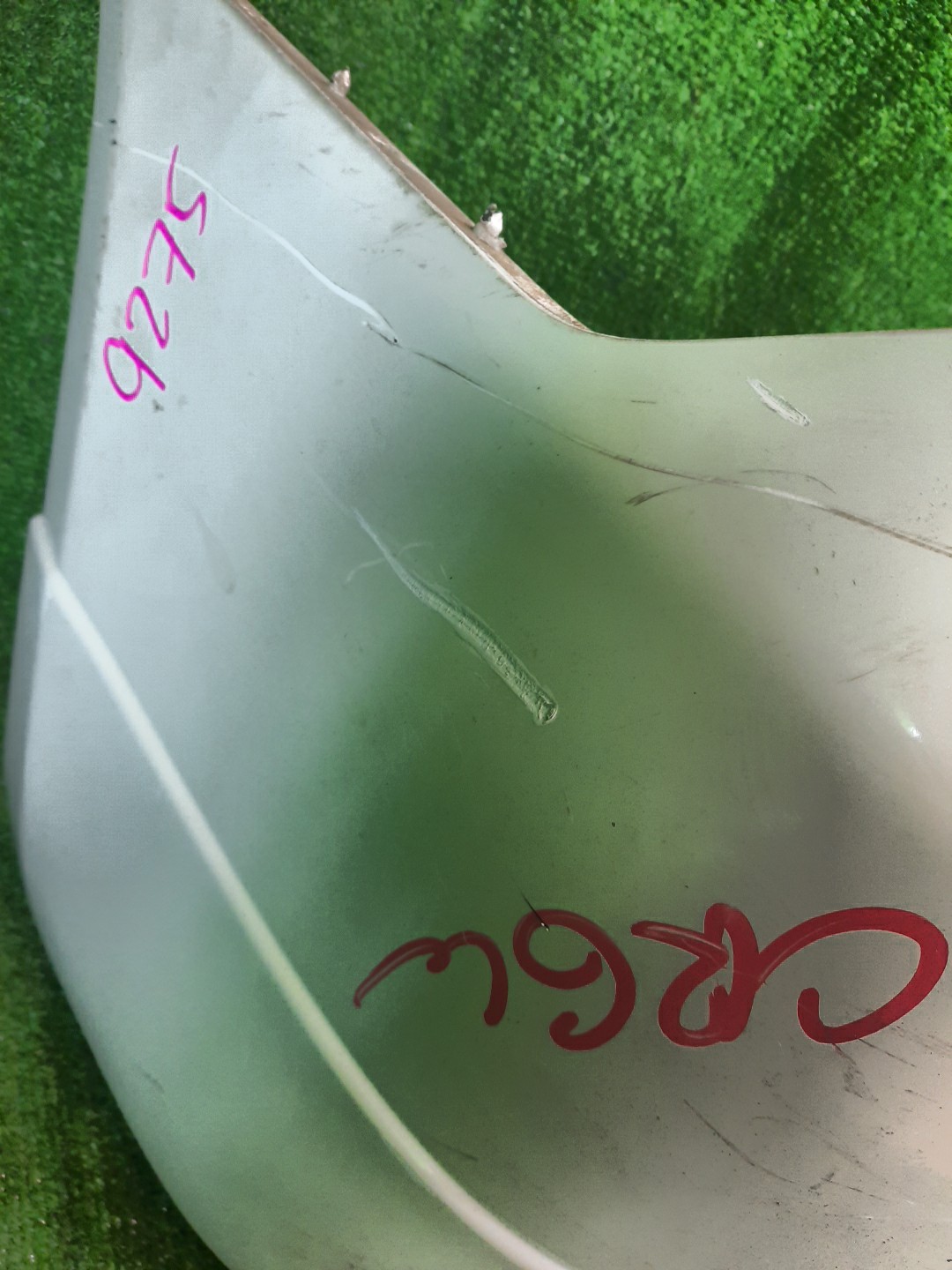 Бампер передний MITSUBISHI DION CR6W 9275 3 ракурс