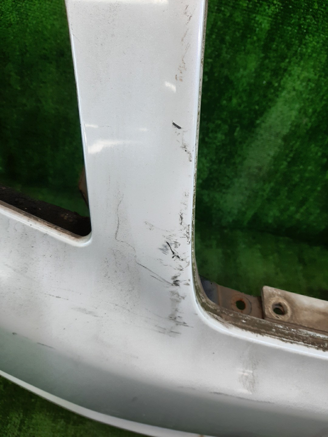 Бампер передний MITSUBISHI DION CR6W 9275 4 ракурс