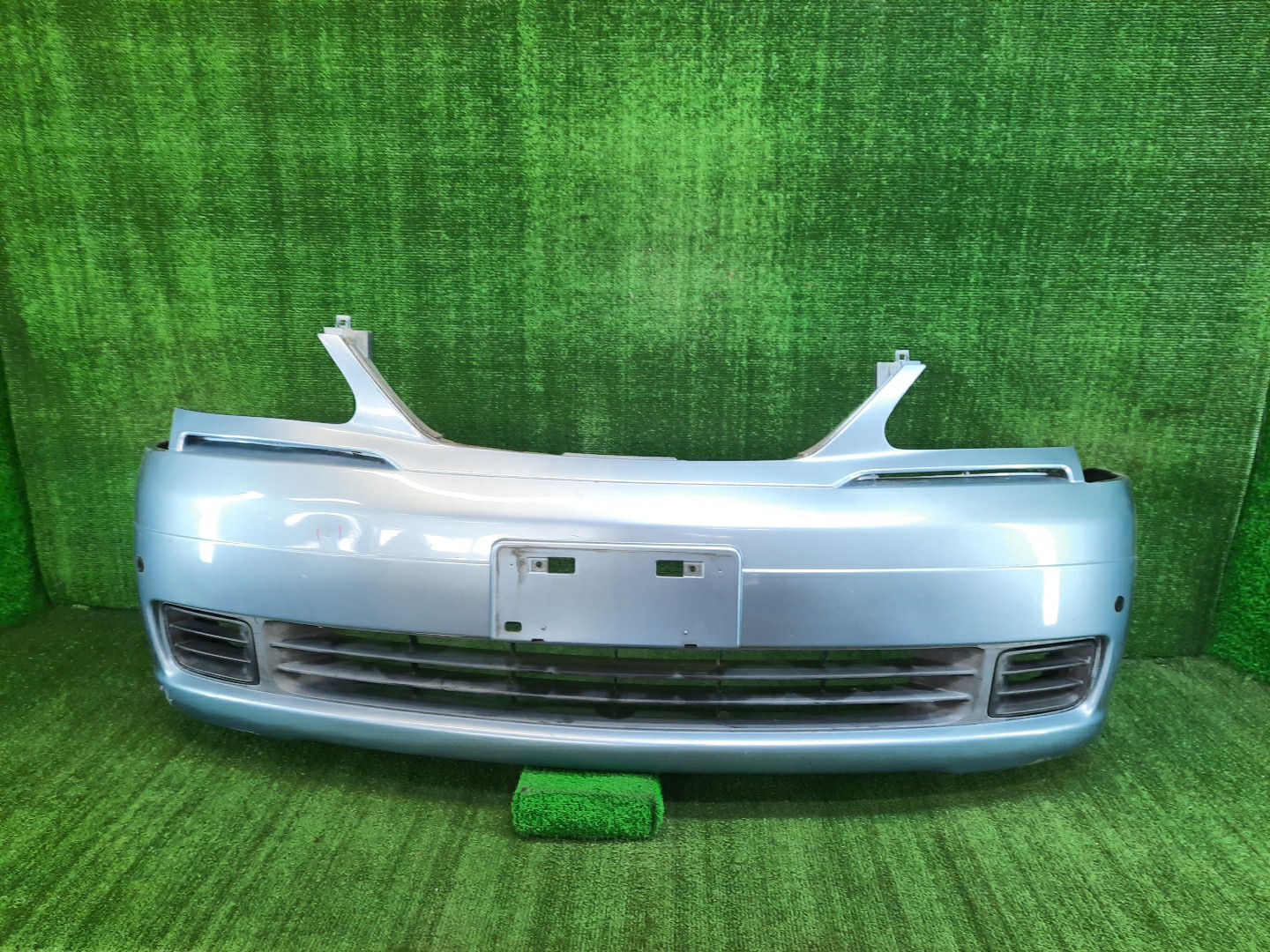 Бампер передний NISSAN SERENA TNC24, TC24, RC24, PC24, PNC24, VC24, VNC24 9283 1 ракурс