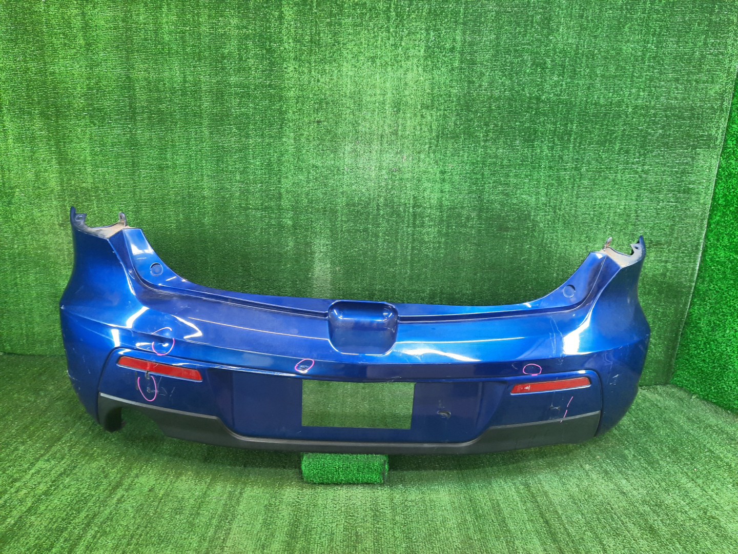 Бампер задний MAZDA AXELA, MAZDA 3, 3 BK5P, BK3P, BKEP, BK WAGON 1 ракурс