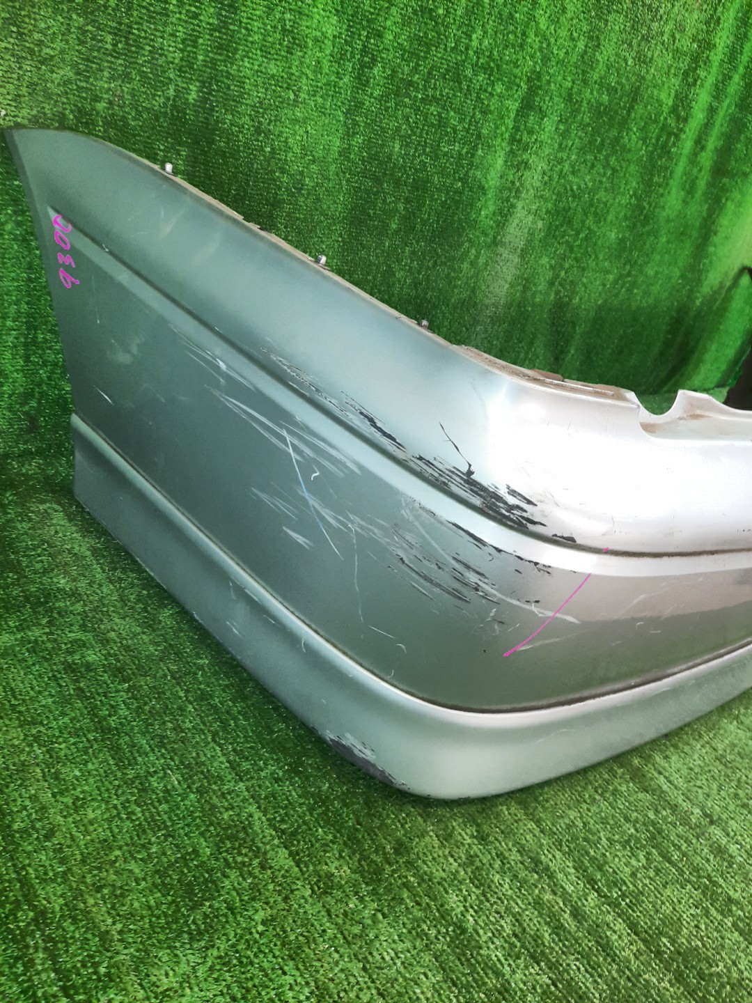Бампер задний MITSUBISHI LANCER CEDIA, LANCER CS3W, CS9W, CS2W, CS5W 9300 2 ракурс