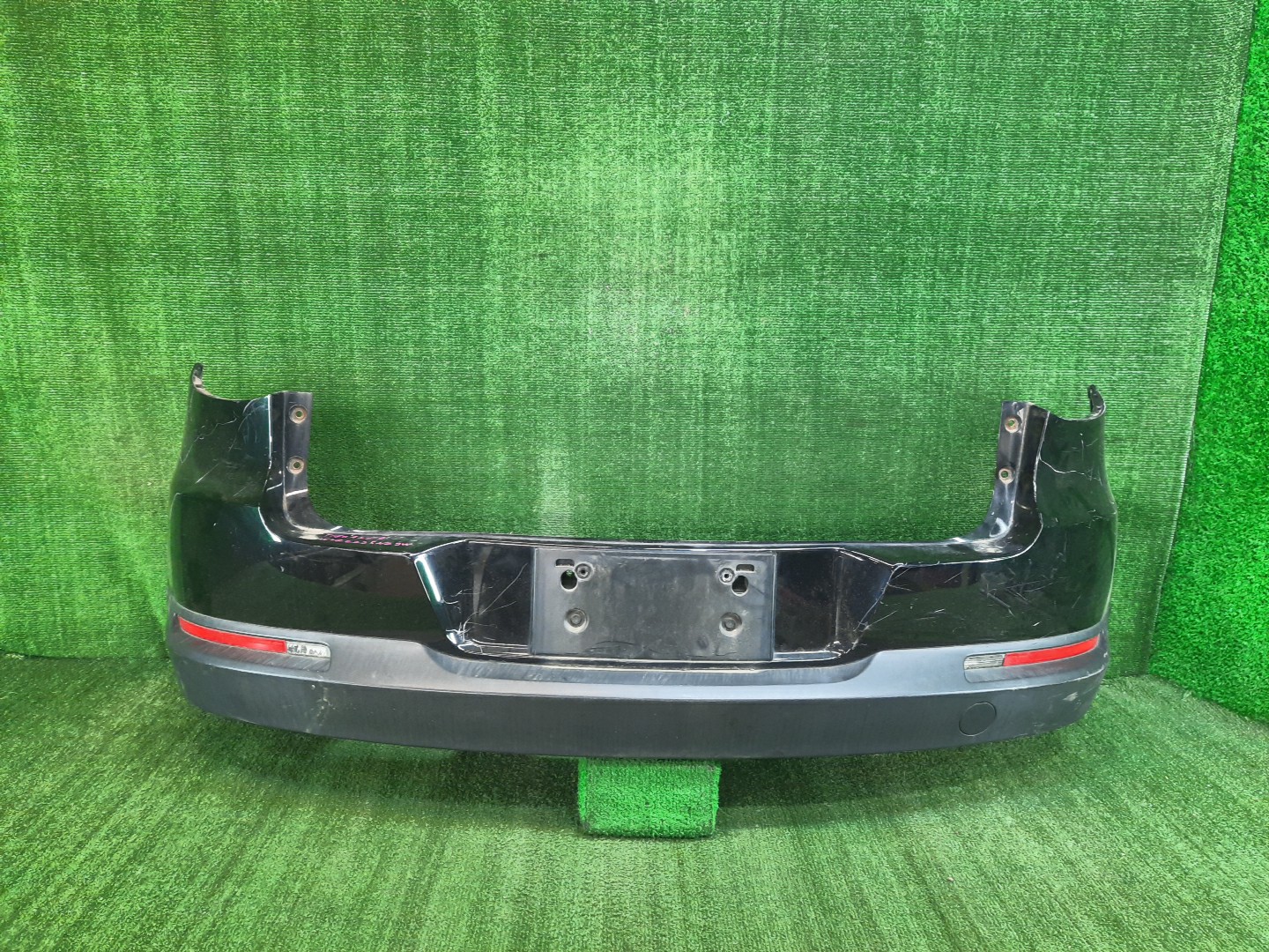 Бампер задний VOLKSWAGEN TIGUAN 5N1, 5N2 9316 1 ракурс