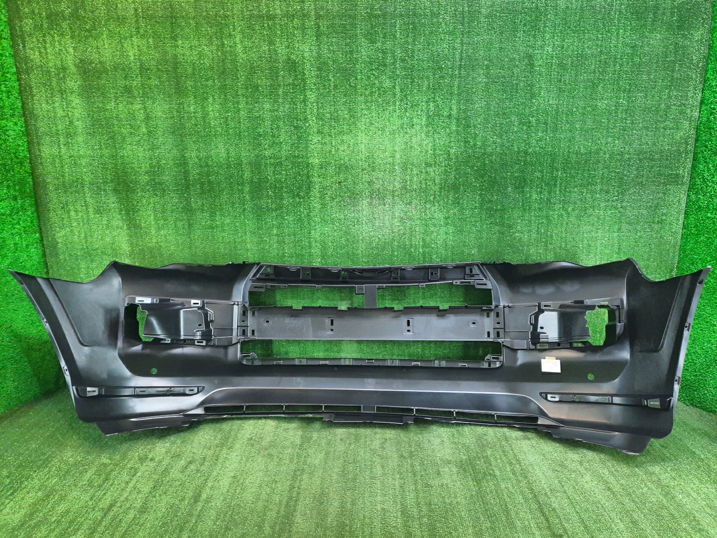 Бампер передний TOYOTA 4RUNNER GRN285 52119-35919 4 ракурс Бампер передний TOYOTA 4RUNNER GRN285 52119-35919 4 ракурс
