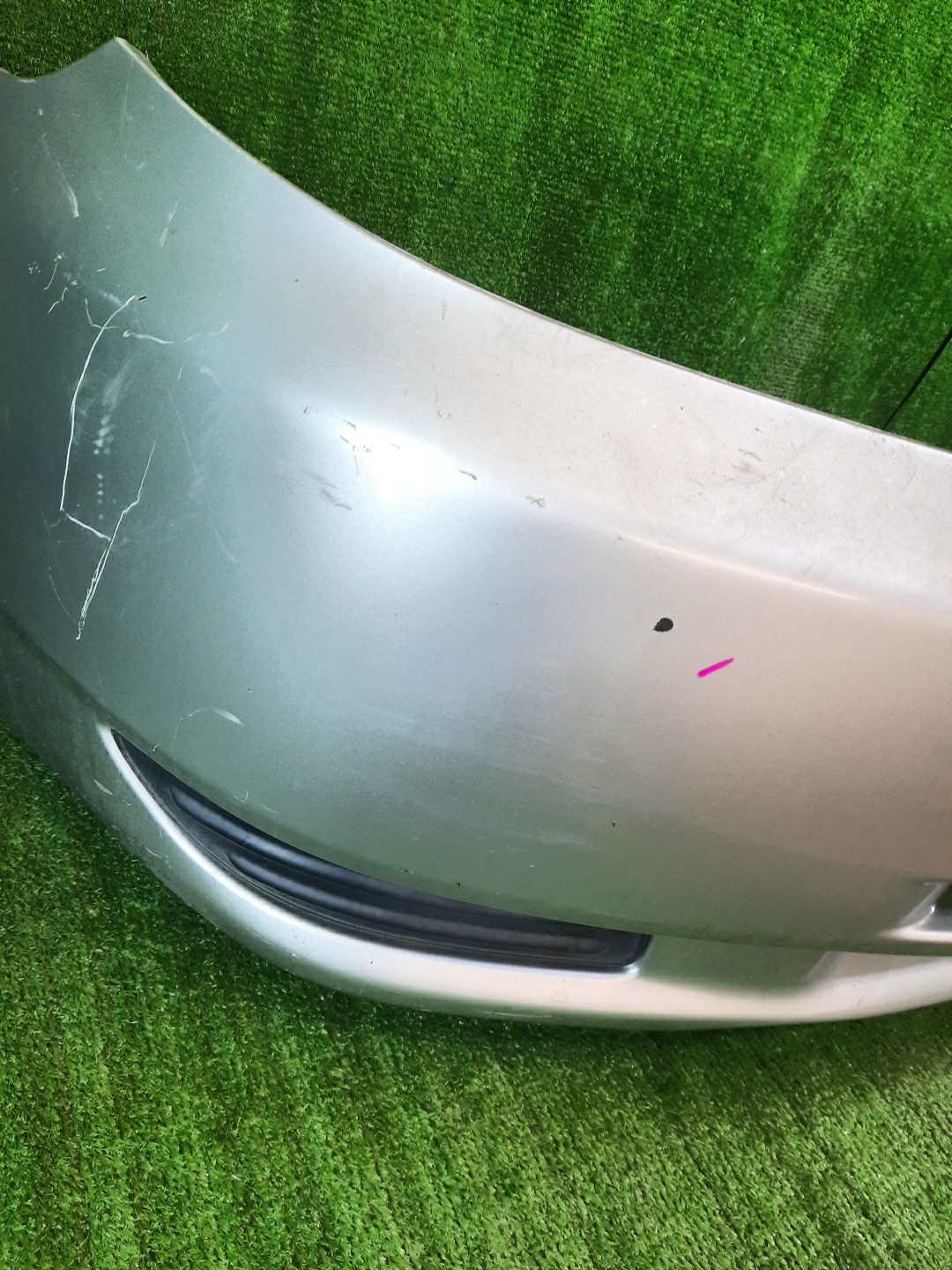 Бампер передний TOYOTA ALLEX, COROLLA RUNX ZZE124, NZE121, ZZE122, ZZE123, NZE124 9333 3 ракурс