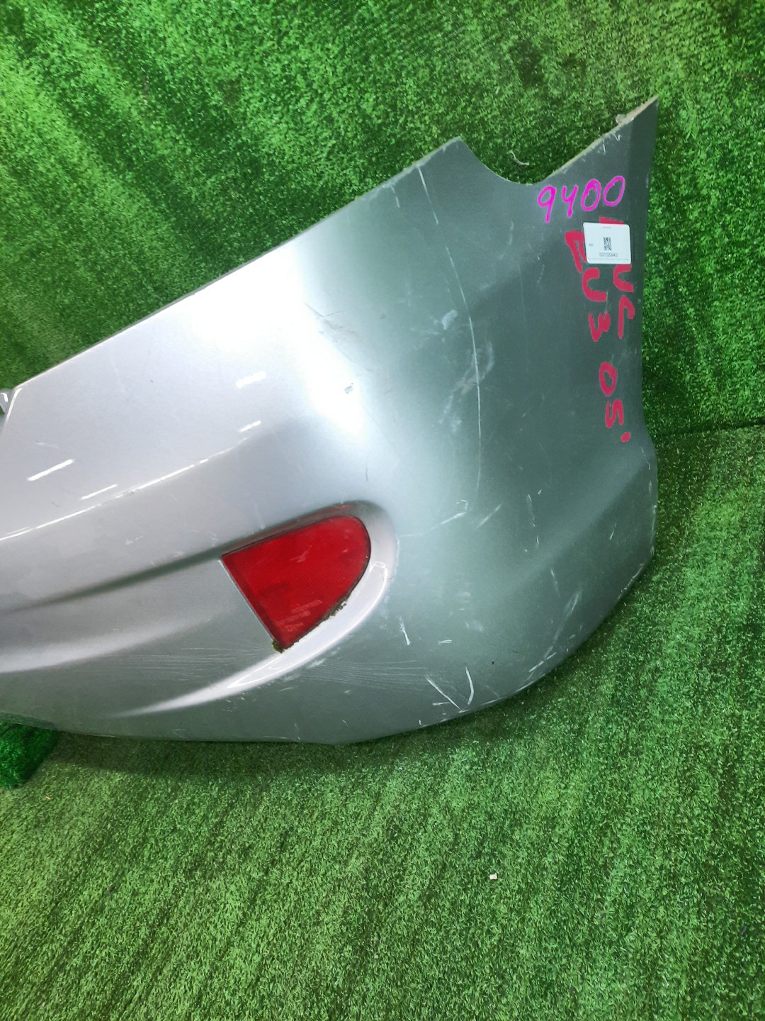 Бампер задний HONDA CIVIC EU3, EU1, EU4, EU2 9400 4 ракурс