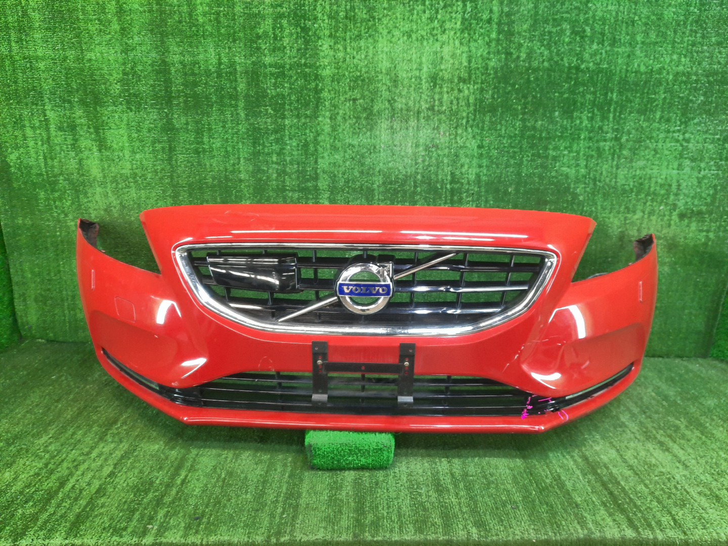 Бампер передний VOLVO V40 MZ63, MV, MV48 9413 1 ракурс