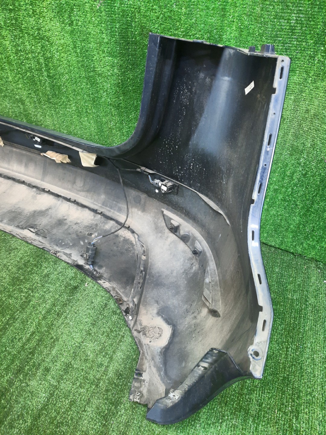 Бампер задний VOLKSWAGEN SHARAN 7N1 9448 5 ракурс Бампер задний VOLKSWAGEN SHARAN 7N1 9448 5 ракурс