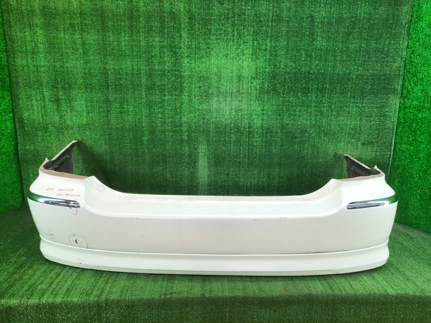 Бампер задний HONDA ODYSSEY RA6, RA8, RA7, RA9 9537 1 ракурс
