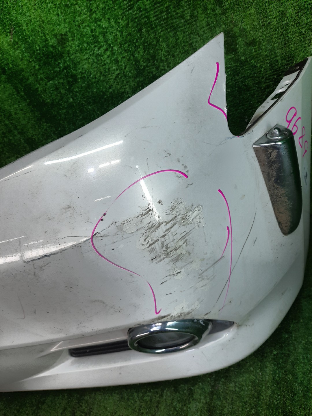 Бампер передний NISSAN FUGA Y50, PNY50, PY50, GY50 9689 4 ракурс