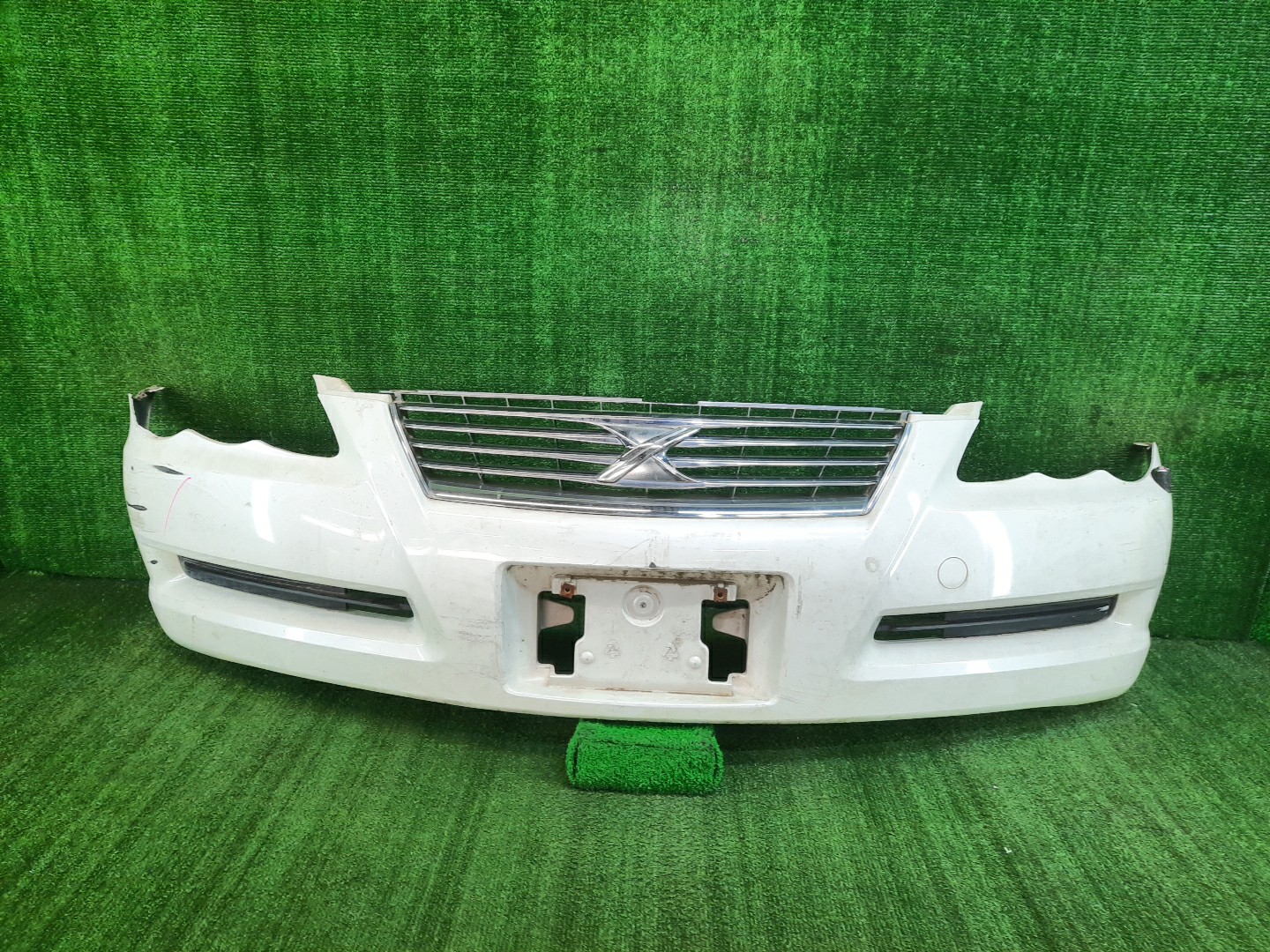 Бампер передний TOYOTA MARK X GRX125, GRX120, GRX121 9732 1 ракурс