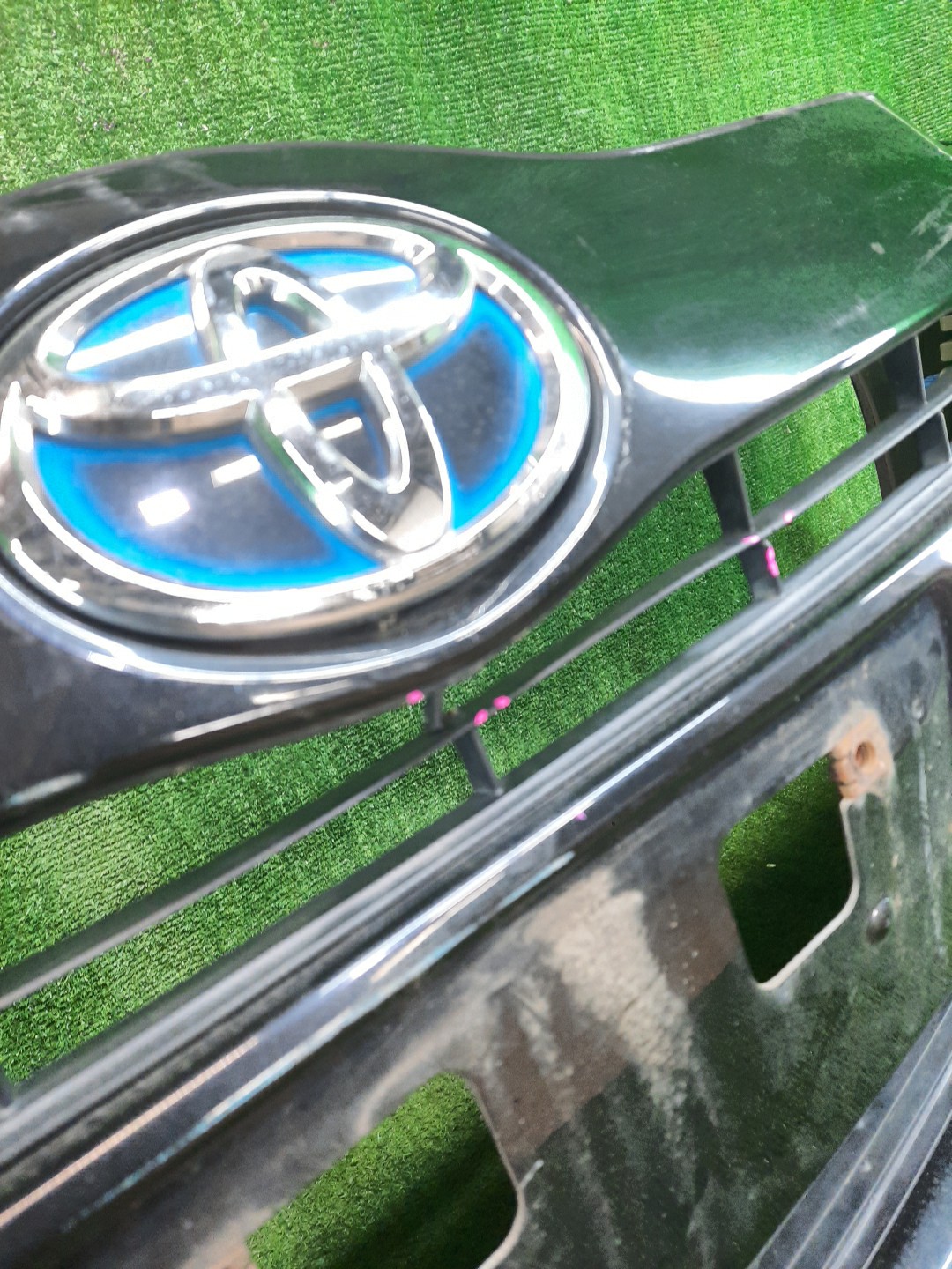 Бампер передний TOYOTA AQUA NHP10 9763 3 ракурс