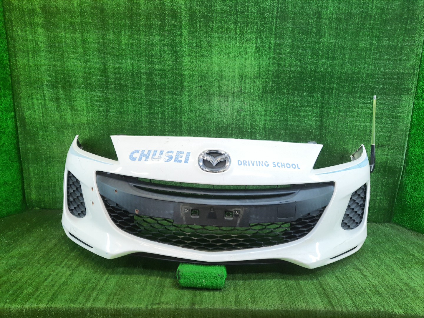 Бампер передний MAZDA AXELA, MAZDA 3, 3 BL6FJ, BLEFW, BL5FP, BLEAP, BLEFP, BLFFP, BL3FW, BL5FW, BLEAW, BLFFW, BL 9764 1 ракурс