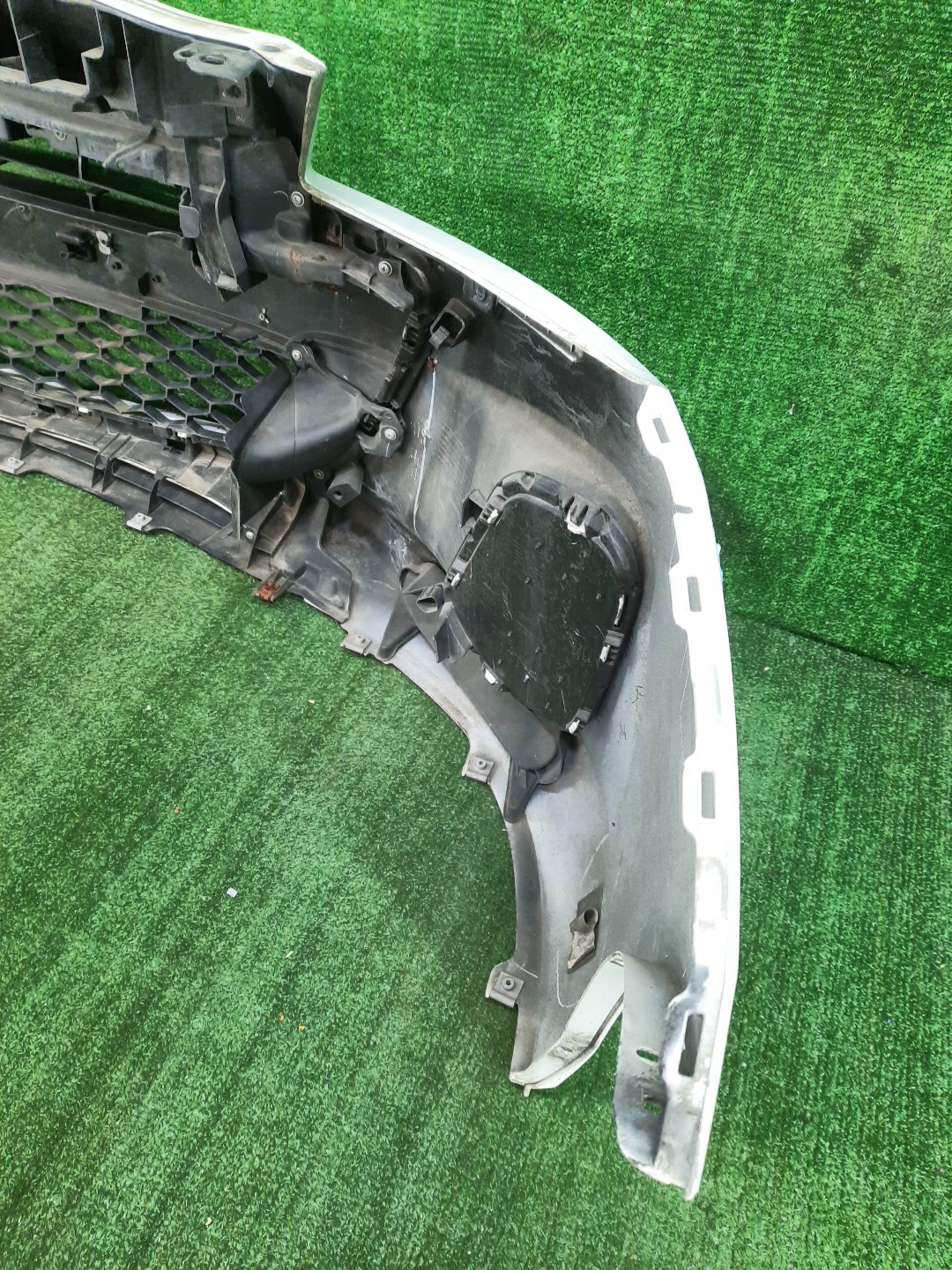 Бампер передний MAZDA AXELA, MAZDA 3, 3 BL6FJ, BLEFW, BL5FP, BLEAP, BLEFP, BLFFP, BL3FW, BL5FW, BLEAW, BLFFW, BL 9764 5 ракурс