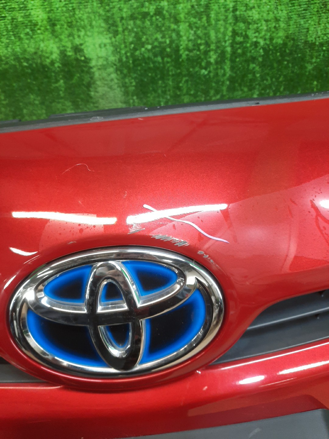 Бампер передний TOYOTA PRIUS ZVW30 9770 4 ракурс