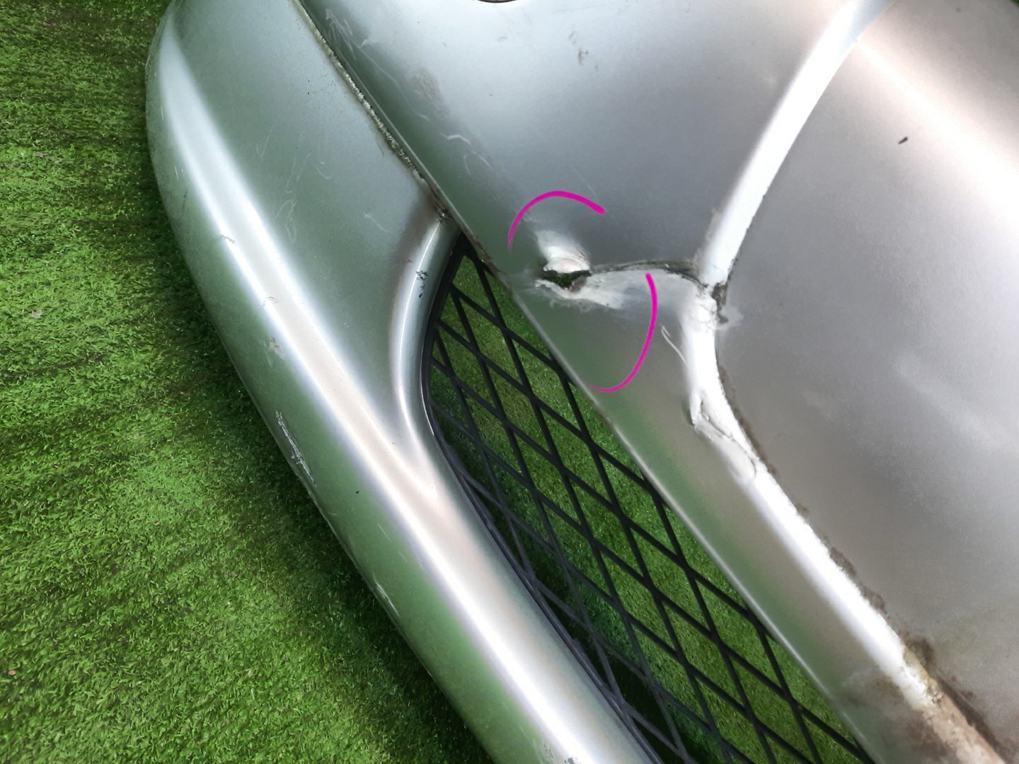 Бампер передний TOYOTA VITZ, YARIS SCP10, NCP10, SCP13, NCP15, NCP11, NCP13 9847 4 ракурс