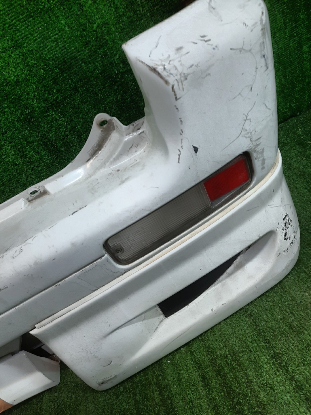 Бампер задний TOYOTA TERIOS, CAMI J100G, J102G, J100E, J102E, J122E 9858 3 ракурс
