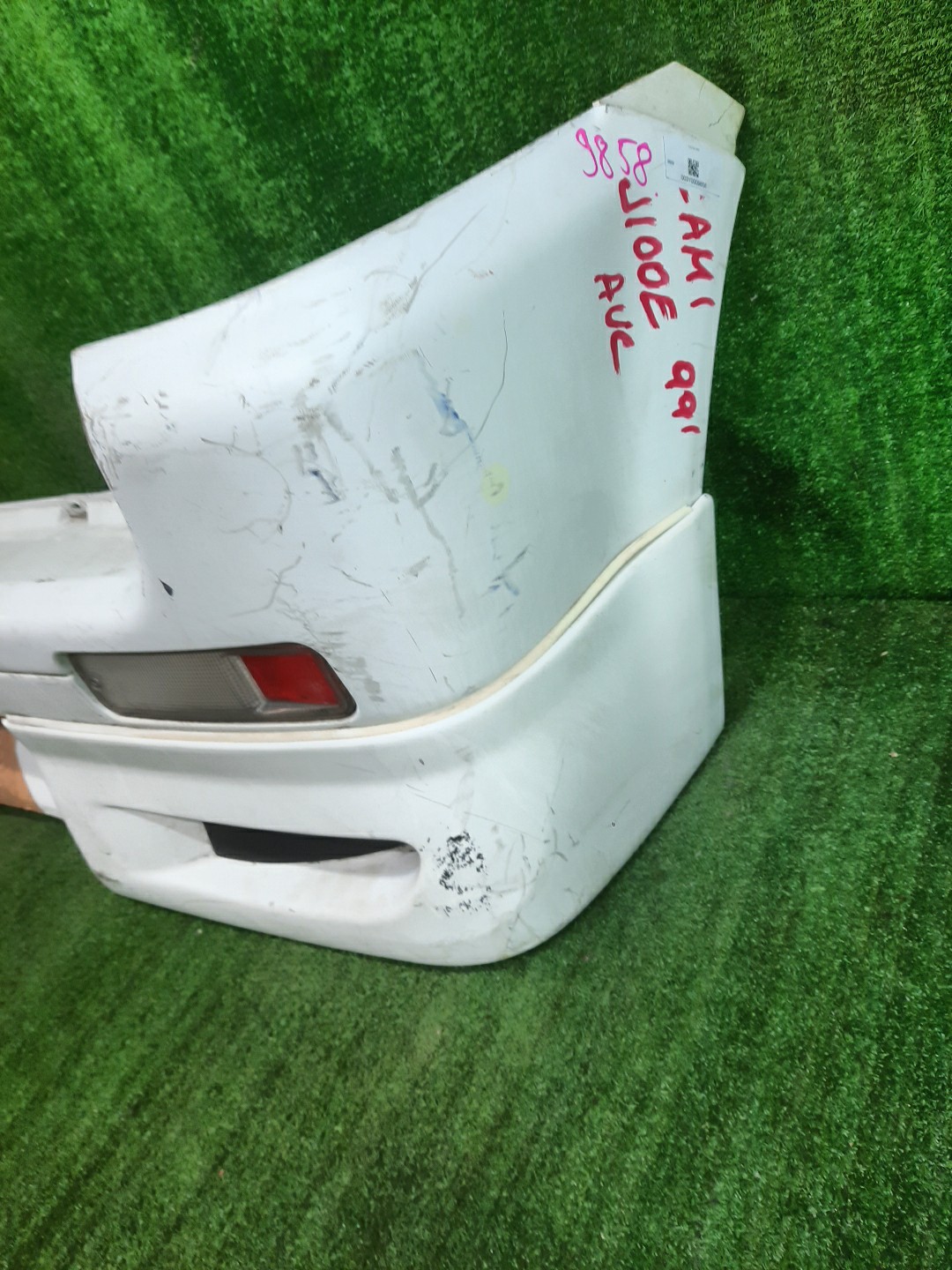 Бампер задний TOYOTA TERIOS, CAMI J100G, J102G, J100E, J102E, J122E 9858 5 ракурс