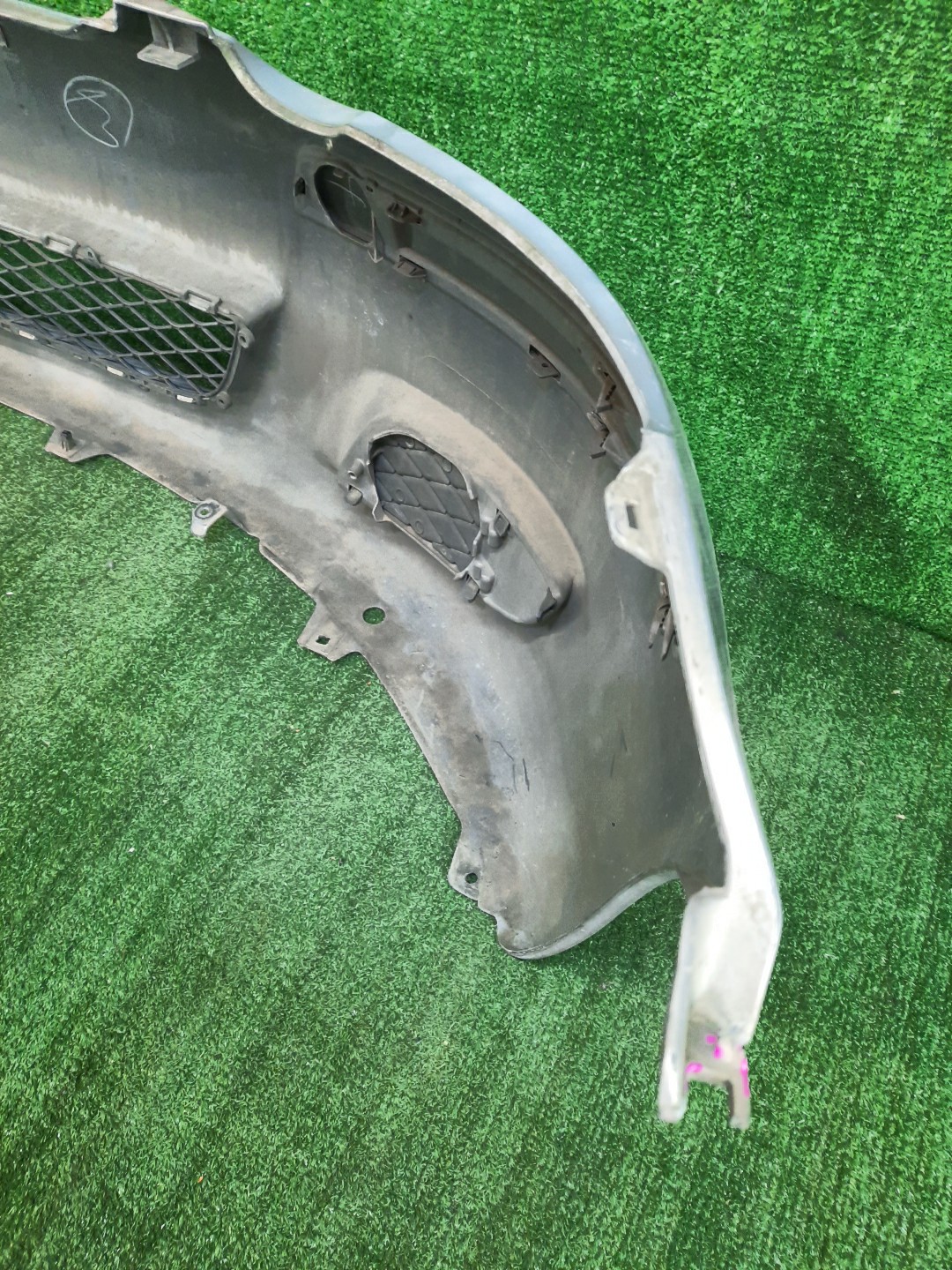 Бампер передний TOYOTA VITZ, YARIS SCP10, NCP10, SCP13, NCP15, NCP11, NCP13 9869 5 ракурс