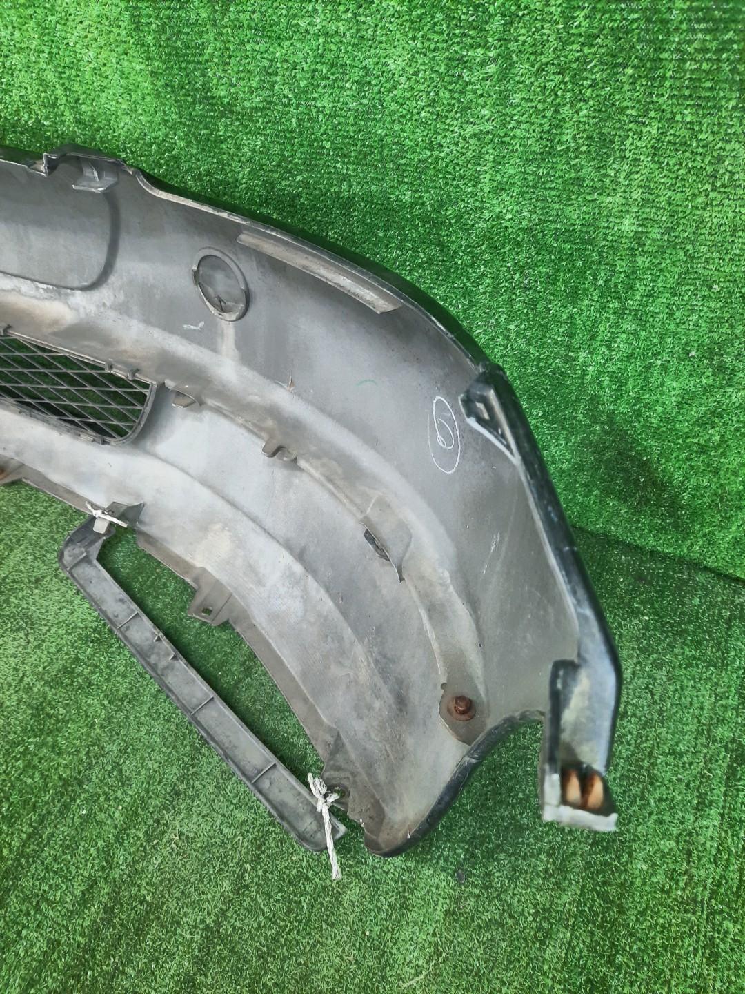 Бампер передний TOYOTA VITZ, YARIS SCP10, NCP10, SCP13, NCP15, NCP11, NCP13 9914 5 ракурс