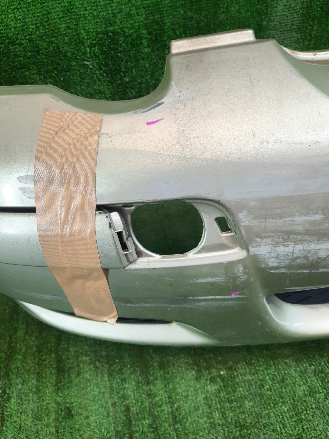 Бампер передний TOYOTA VITZ, YARIS SCP10, NCP10, SCP13, NCP15, NCP11, NCP13 9916 3 ракурс