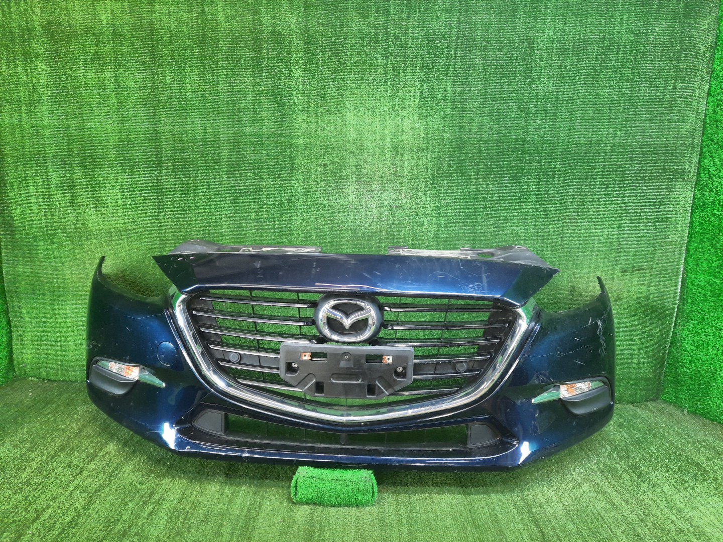 Бампер передний MAZDA AXELA, MAZDA 3, 3 BMLFS, BM6FJ, BM2AS, BM2FP, BM2AP, BM5FP, BM5FS, BM5AS, BM5AP, BM2FS, BYEFP, BMEFS, BM 9985 1 ракурс