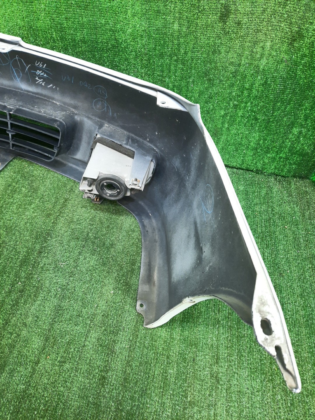 Бампер передний TOYOTA NADIA ACN10, SXN10, SXN15 10024 5 ракурс