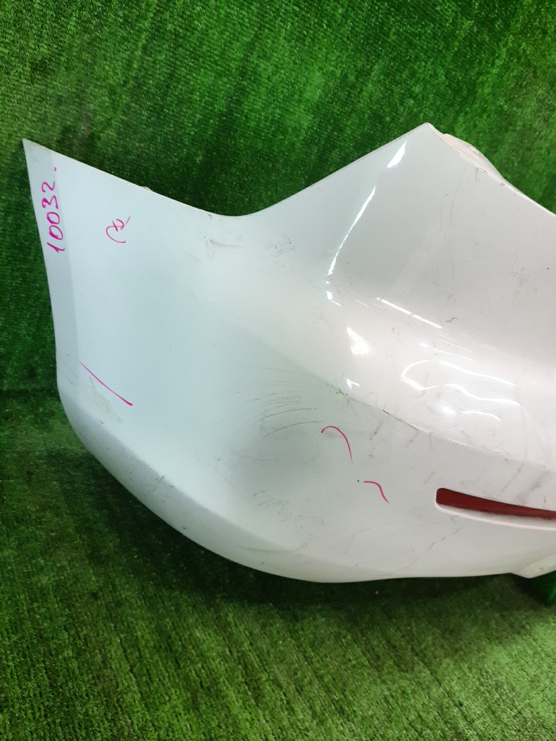 Бампер задний MAZDA AXELA, MAZDA 3, 3 BK5P, BK3P, BKEP, BK WAGON 2 ракурс