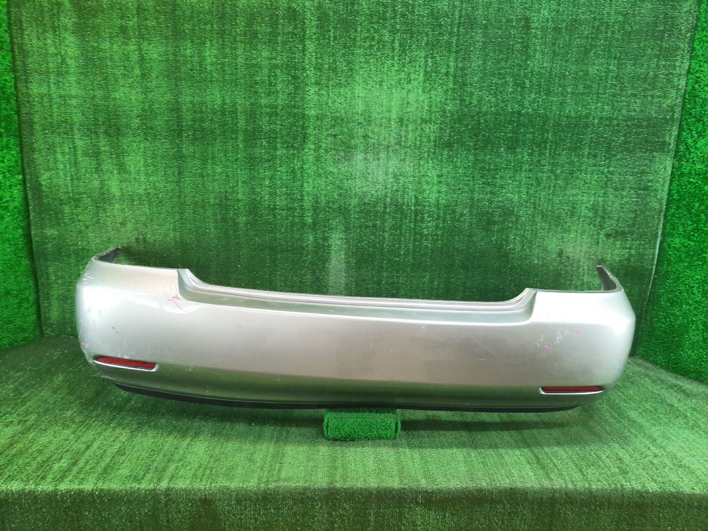 Бампер задний TOYOTA COROLLA ZZE124, NZE121, NZE120, ZZE122, NZE124 10051 1 ракурс