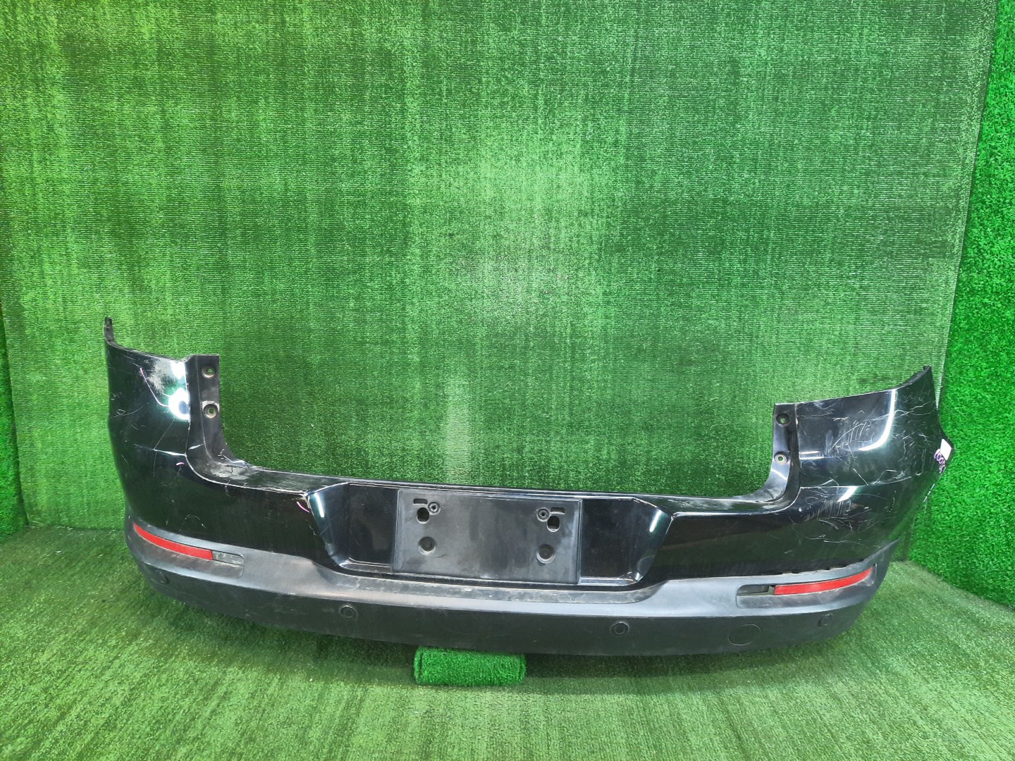 Бампер задний VOLKSWAGEN TIGUAN 5N1, 5N2 5N0807301 1 ракурс