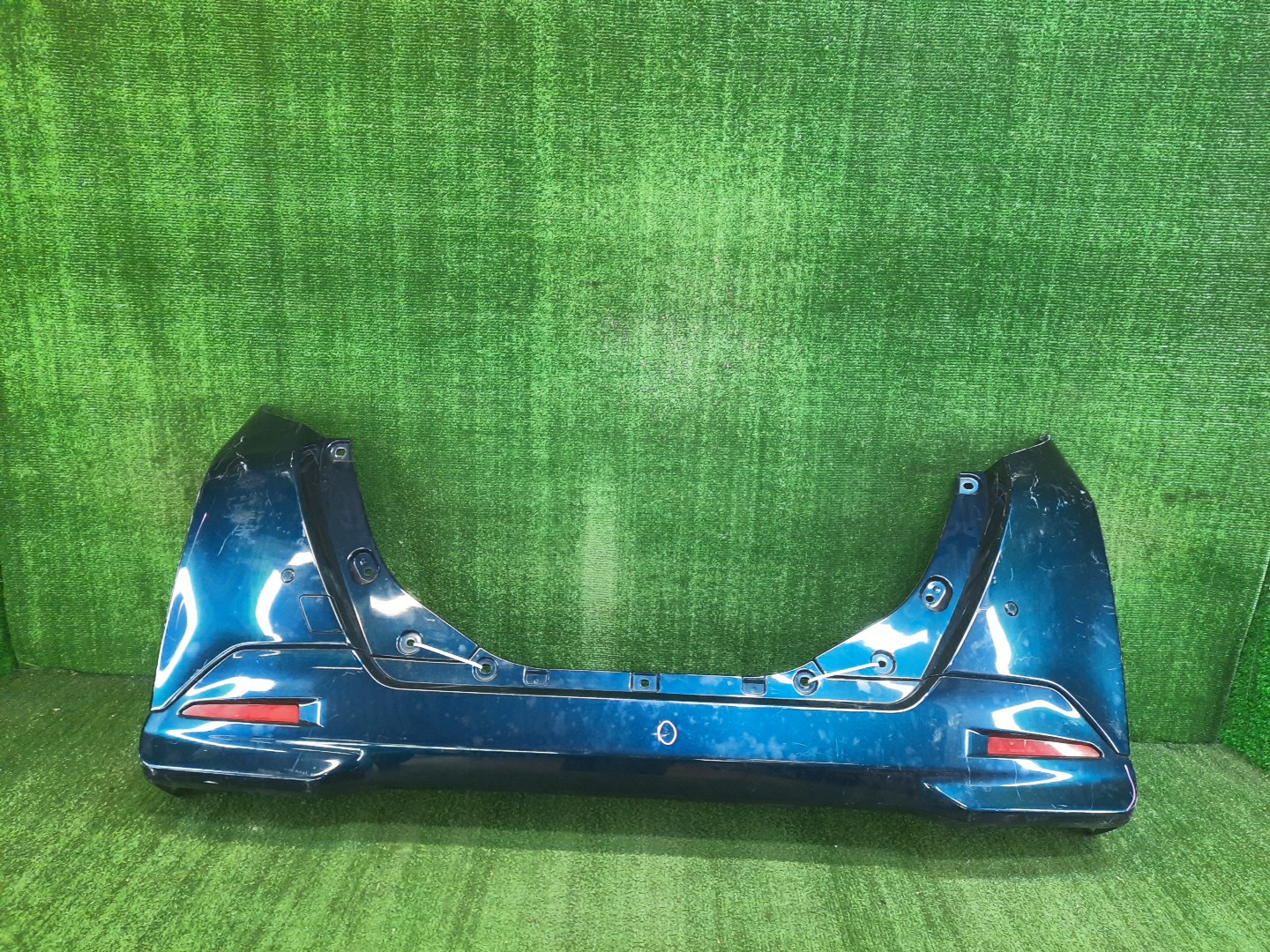 Бампер задний TOYOTA THOR, JUSTY, TANK, ROOMY M910S, M900S, M900F, M910F, M910A, M900A 10058 1 ракурс