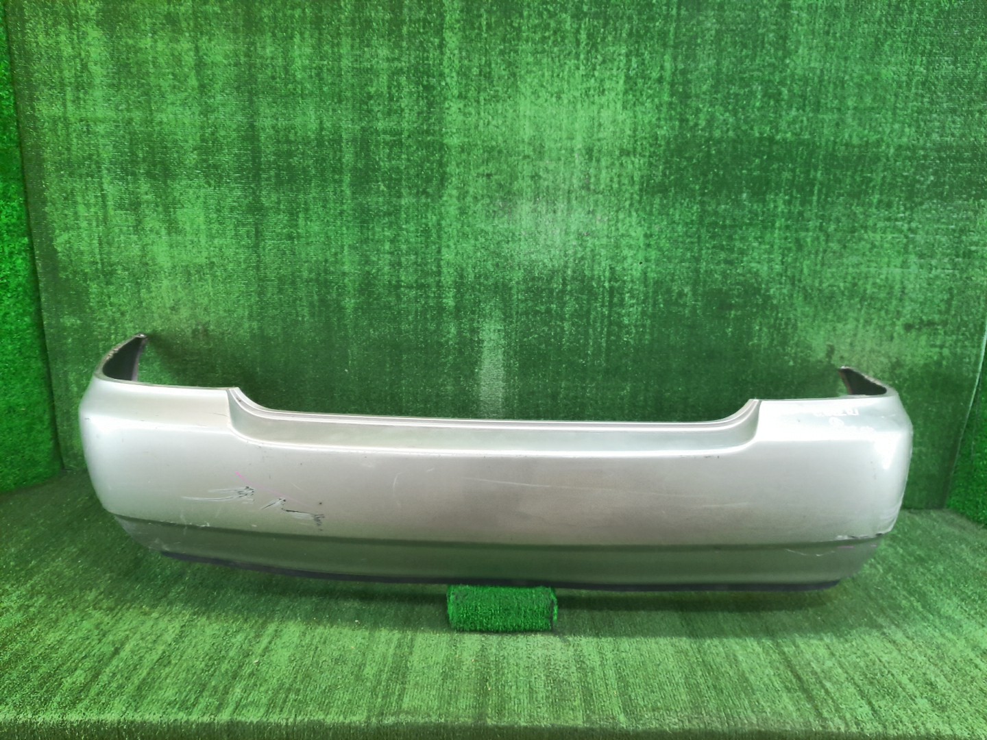 Бампер задний TOYOTA COROLLA ZZE124, NZE121, NZE120, ZZE122, NZE124 10092 1 ракурс