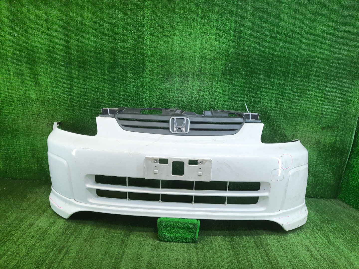 Бампер передний HONDA CAPA GA4, GA6 10123 1 ракурс