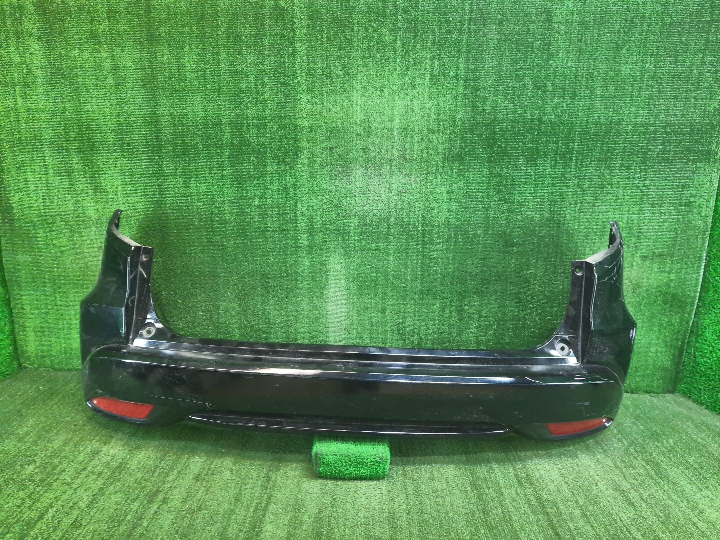 Бампер задний HONDA VEZEL RU1, RU3, RU4, RU2 10124 1 ракурс