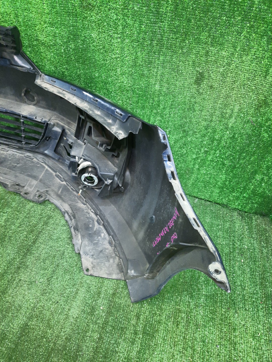 Бампер передний VOLKSWAGEN GOLF 5K1, MK6, AJ5 10150 5 ракурс