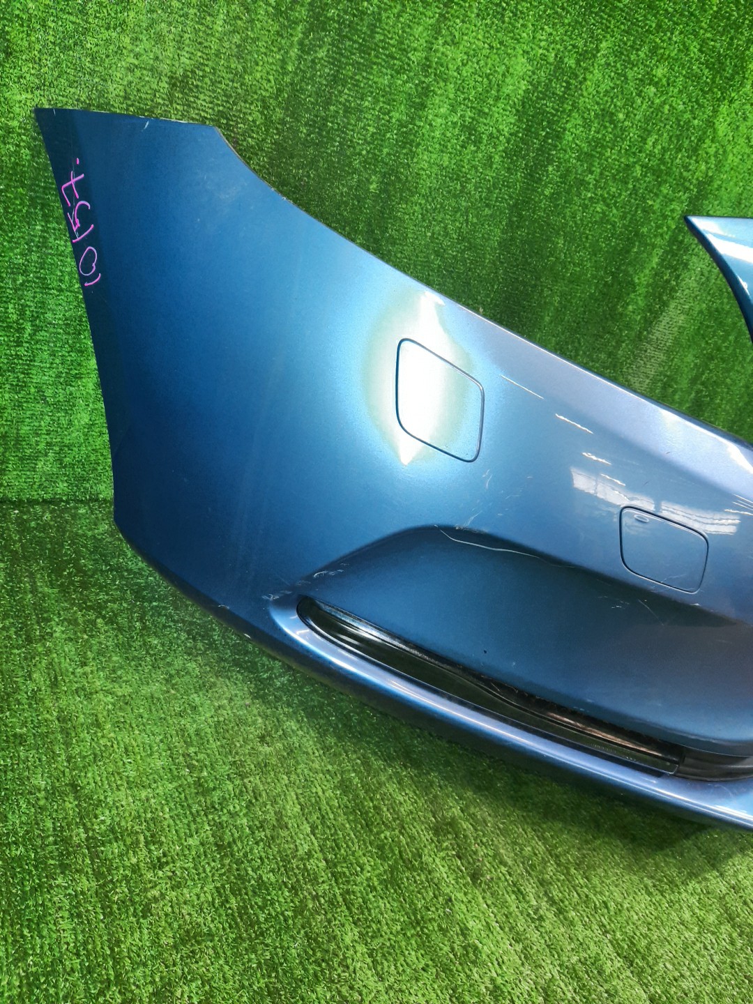 Бампер передний VOLVO V40 MZ63, MV, MV48 10157 2 ракурс