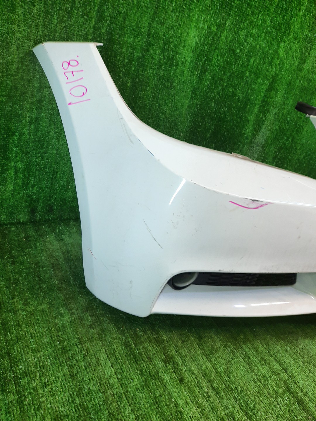 Бампер передний BMW 3-Series, 335xi, 320i, 318i, 325xi, 325i E90, E91 10178 2 ракурс