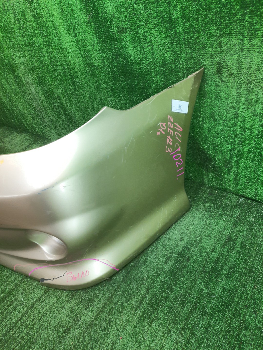 Бампер передний TOYOTA ALLEX, COROLLA RUNX ZZE124, NZE121, ZZE122, ZZE123, NZE124 10211 5 ракурс