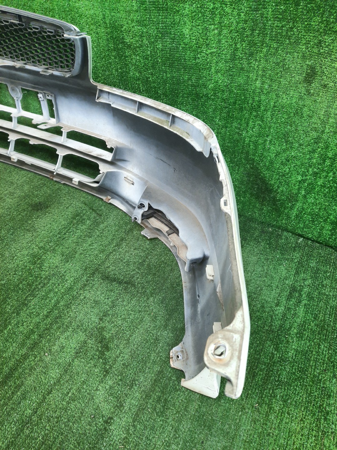 Бампер передний TOYOTA ALLEX, COROLLA RUNX ZZE124, NZE121, ZZE122, ZZE123, NZE124 10246 4 ракурс