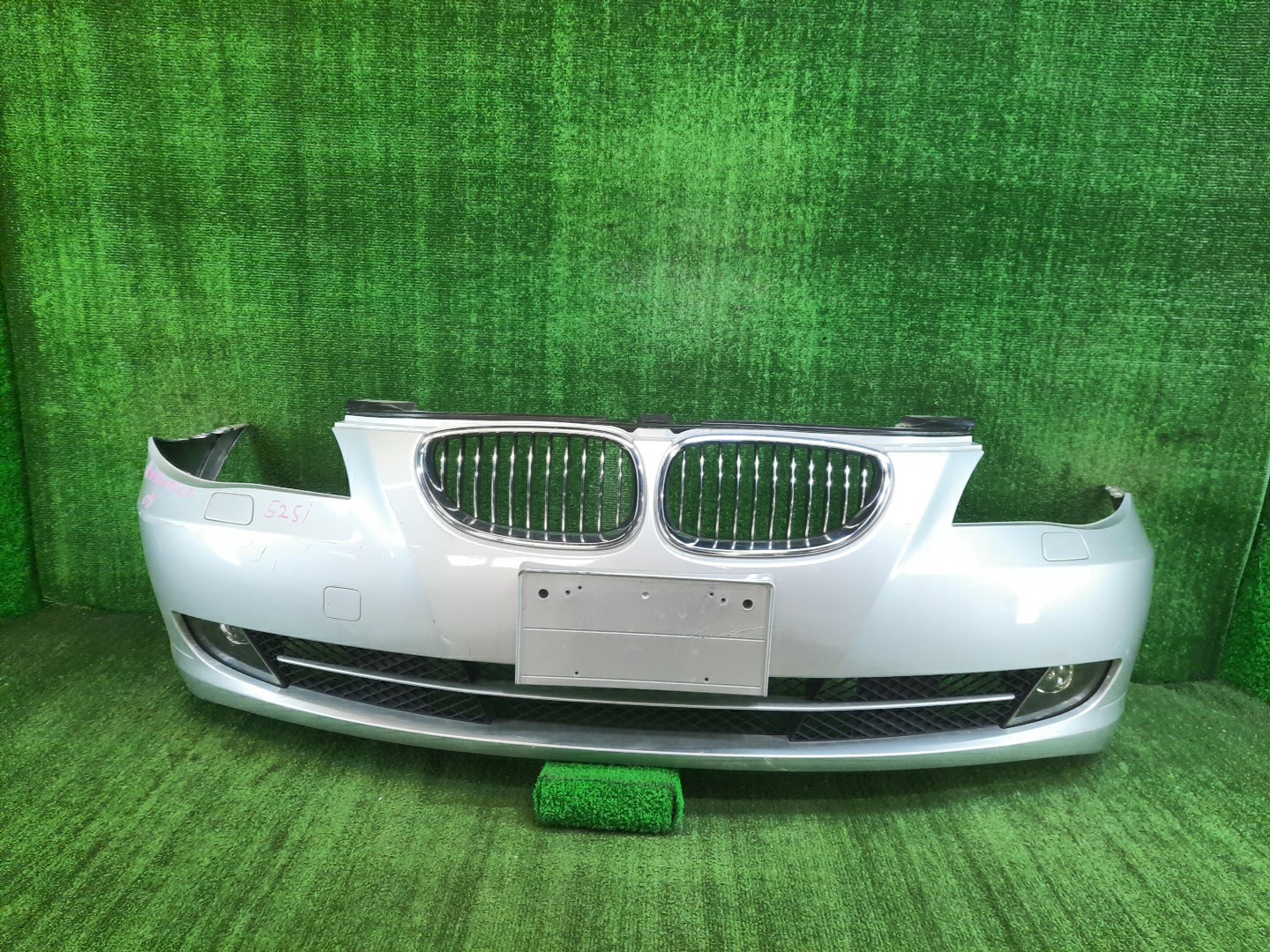 Бампер передний BMW 5-Series, 530i, 540i, 520i, 523i, 525i, 530xi, 545i, 550i, 525xi E61, E60 10326 1 ракурс