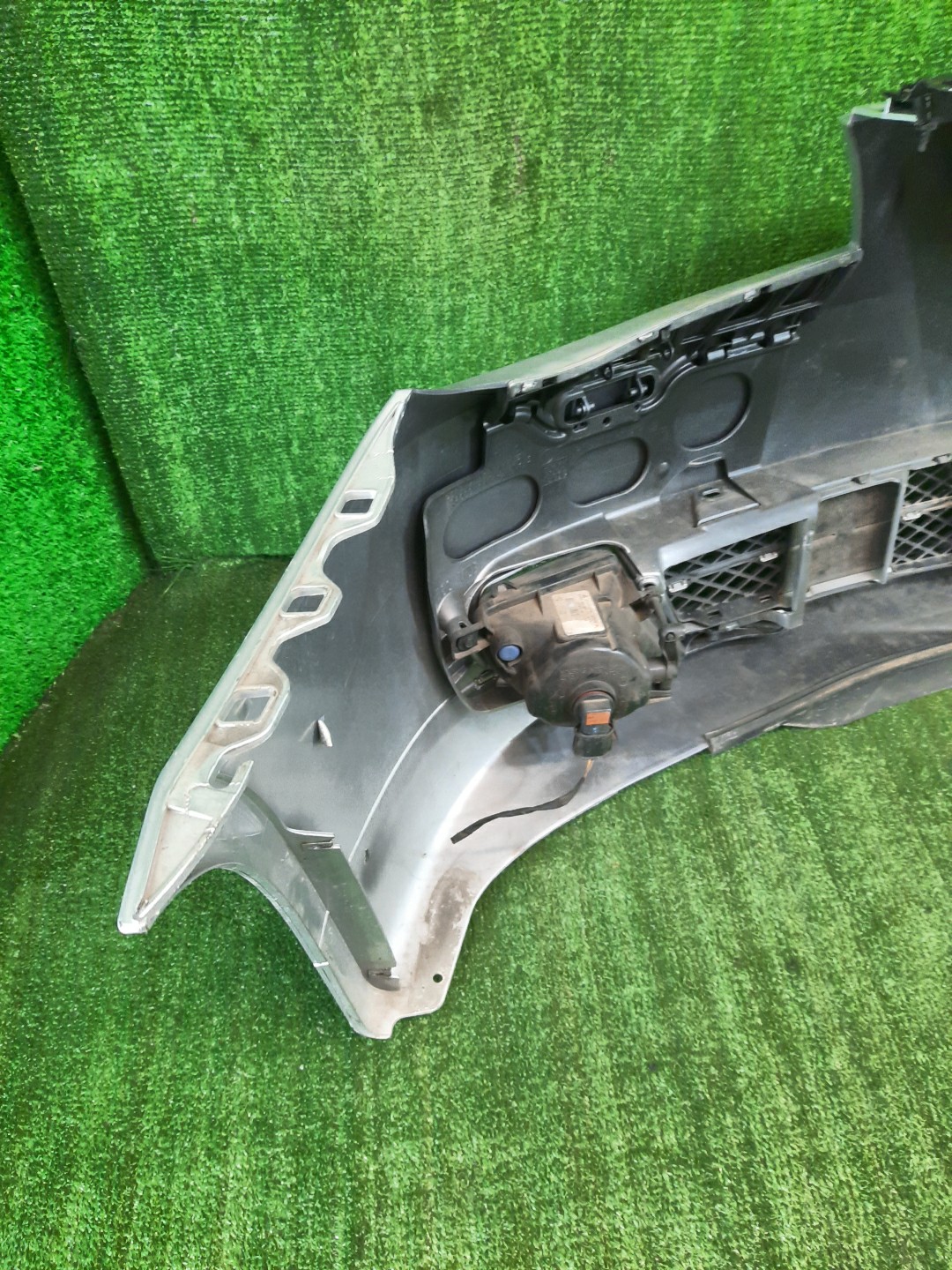 Бампер передний BMW 5-Series, 530i, 540i, 520i, 523i, 525i, 530xi, 545i, 550i, 525xi E61, E60 10326 5 ракурс