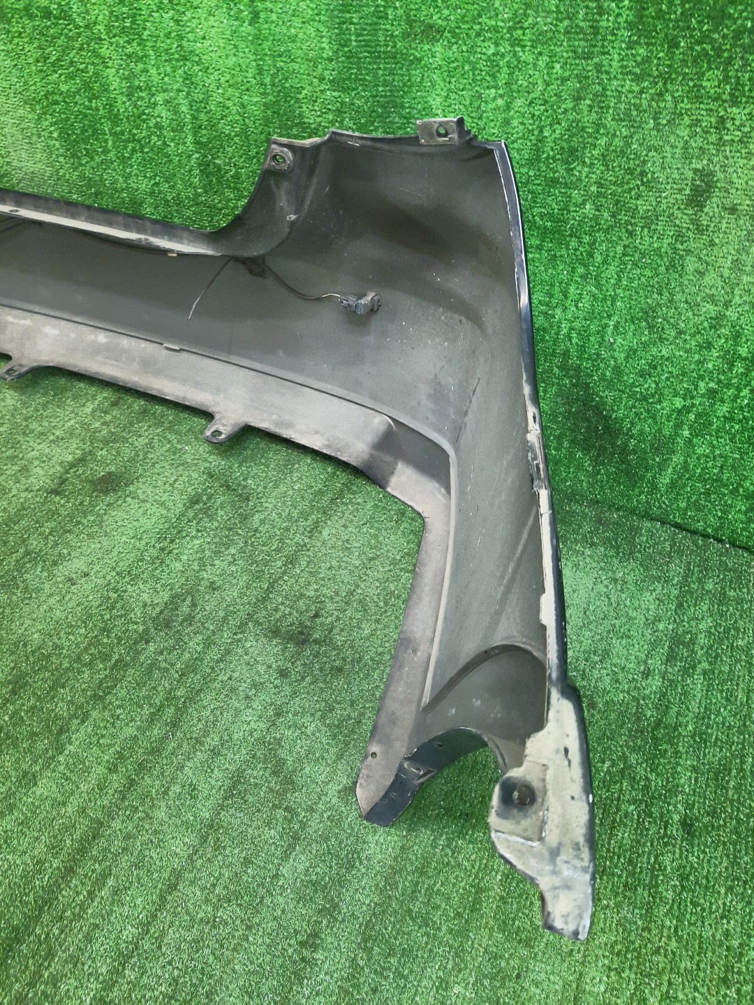 Бампер задний SUZUKI AERIO RB21S, RD51S 10334 4 ракурс