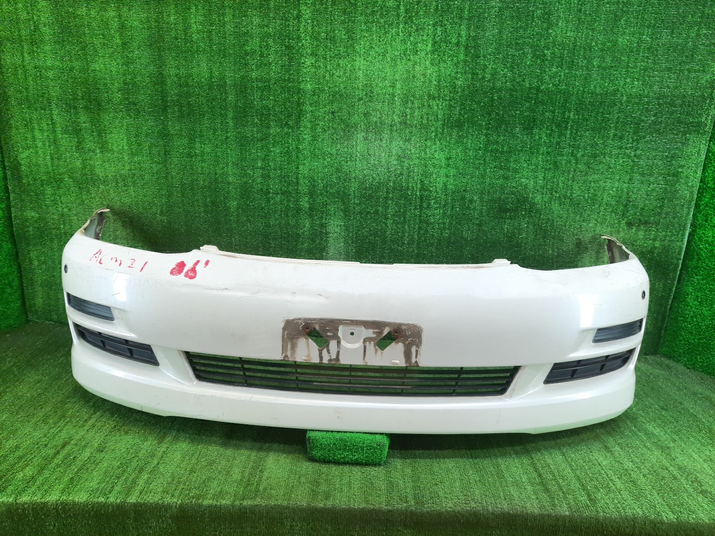 Бампер передний TOYOTA IPSUM ACM21W, ACM26W 10377 1 ракурс