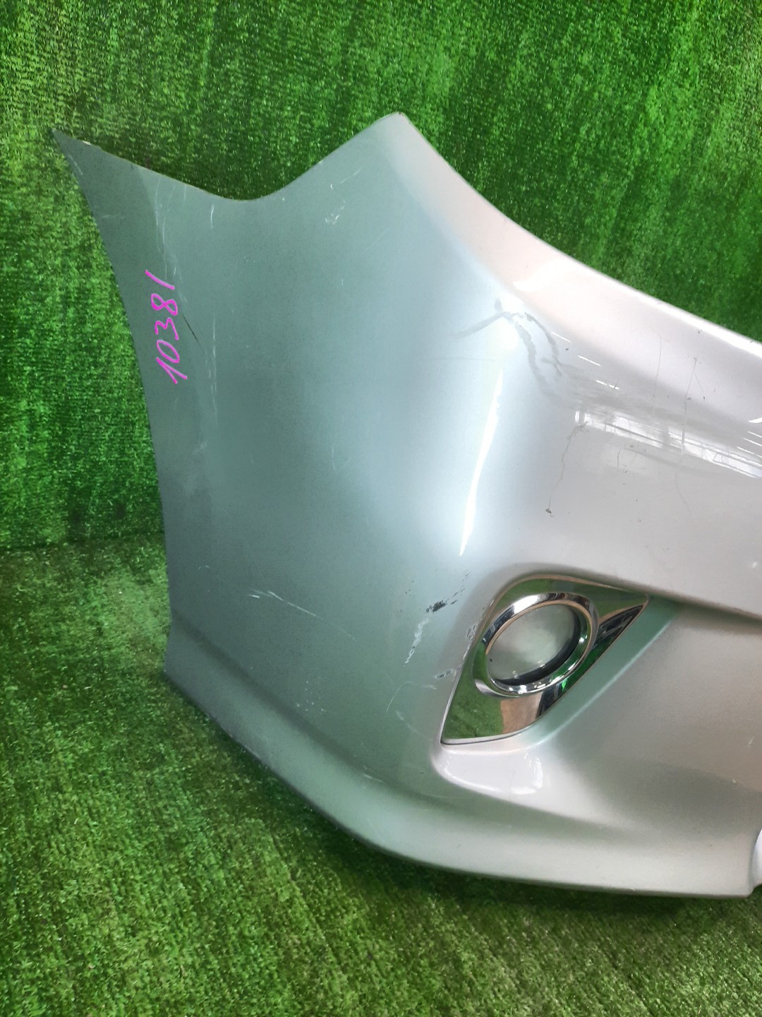 Бампер передний TOYOTA SAI AZK10 10381 2 ракурс