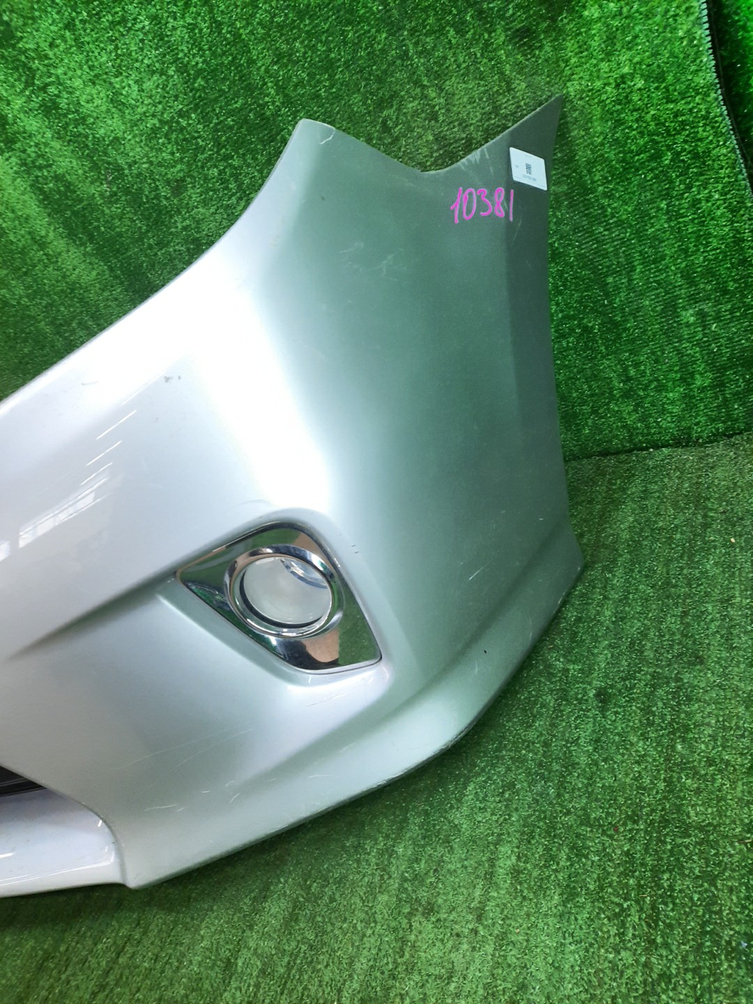 Бампер передний TOYOTA SAI AZK10 10381 5 ракурс