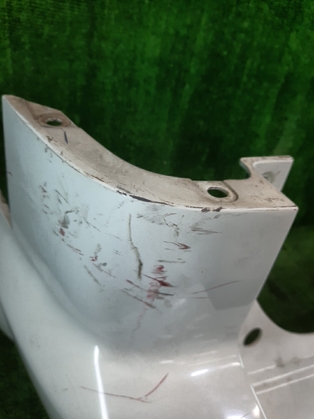 Бампер задний FORD ESCAPE LFAAJ, LFAL3 10393 3 ракурс