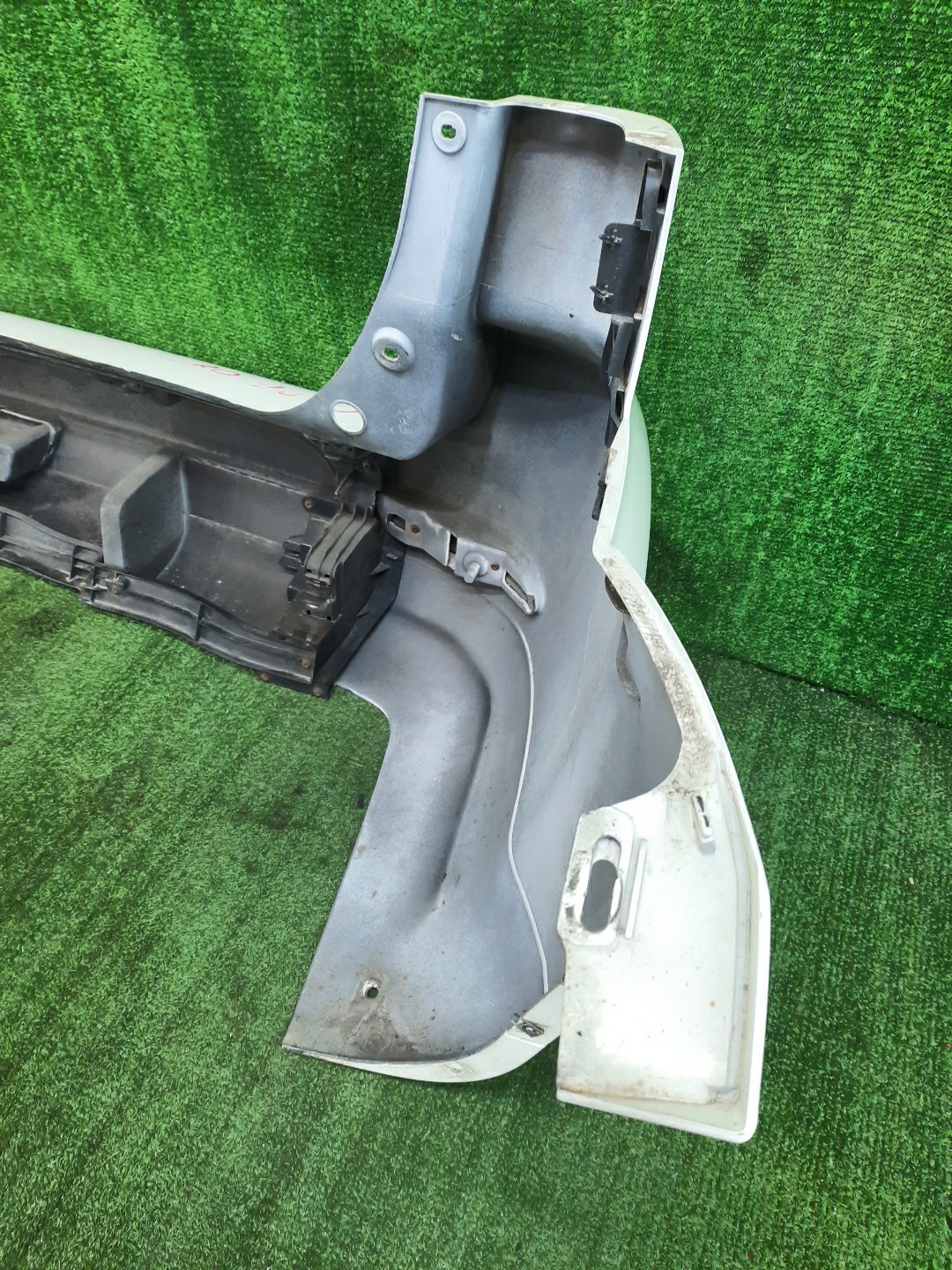 Бампер задний FORD ESCAPE LFAAJ, LFAL3 10393 5 ракурс