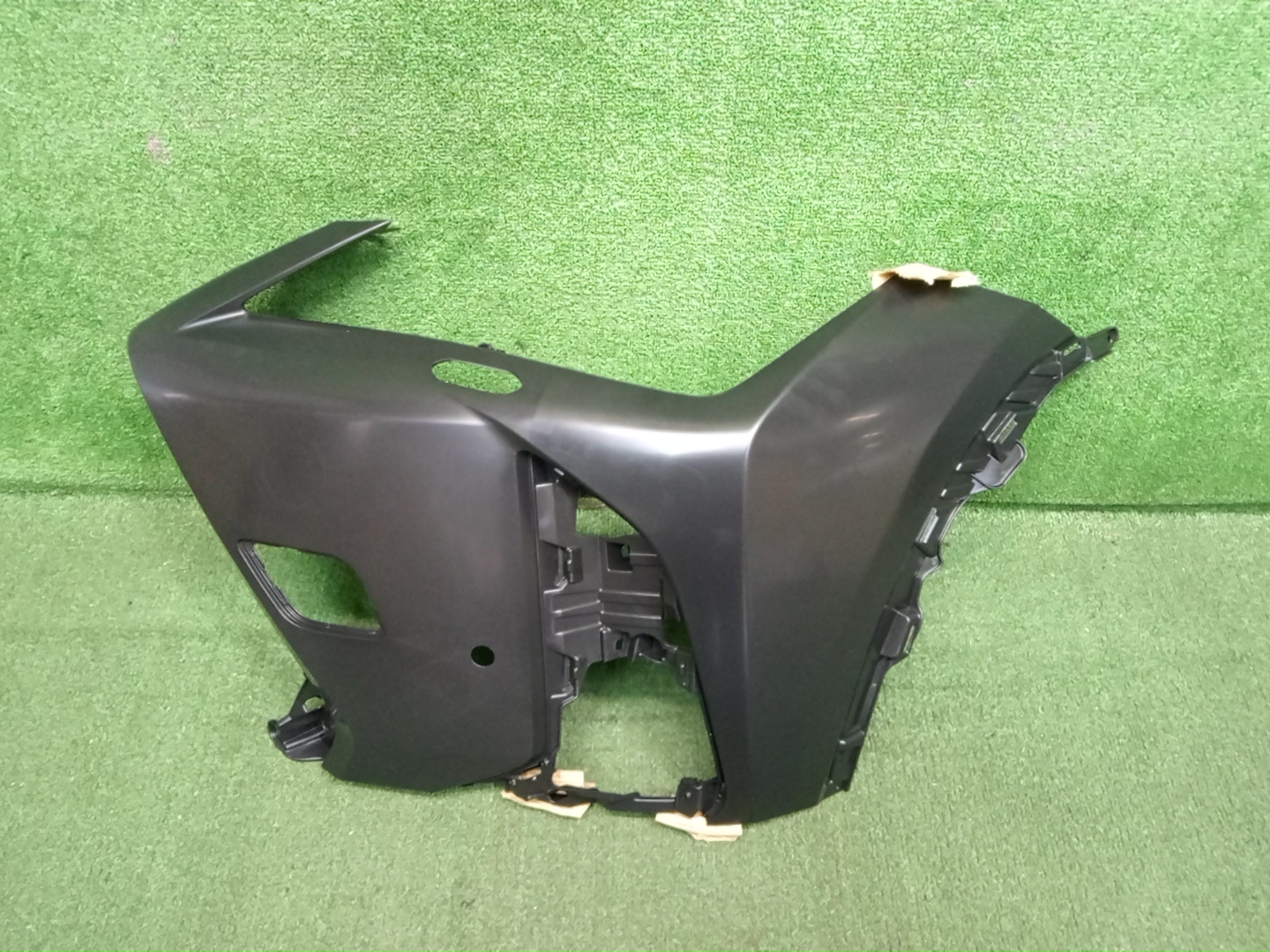 Бампер правый передний LEXUS UX250H MZAH10 52113-76914 1 ракурс