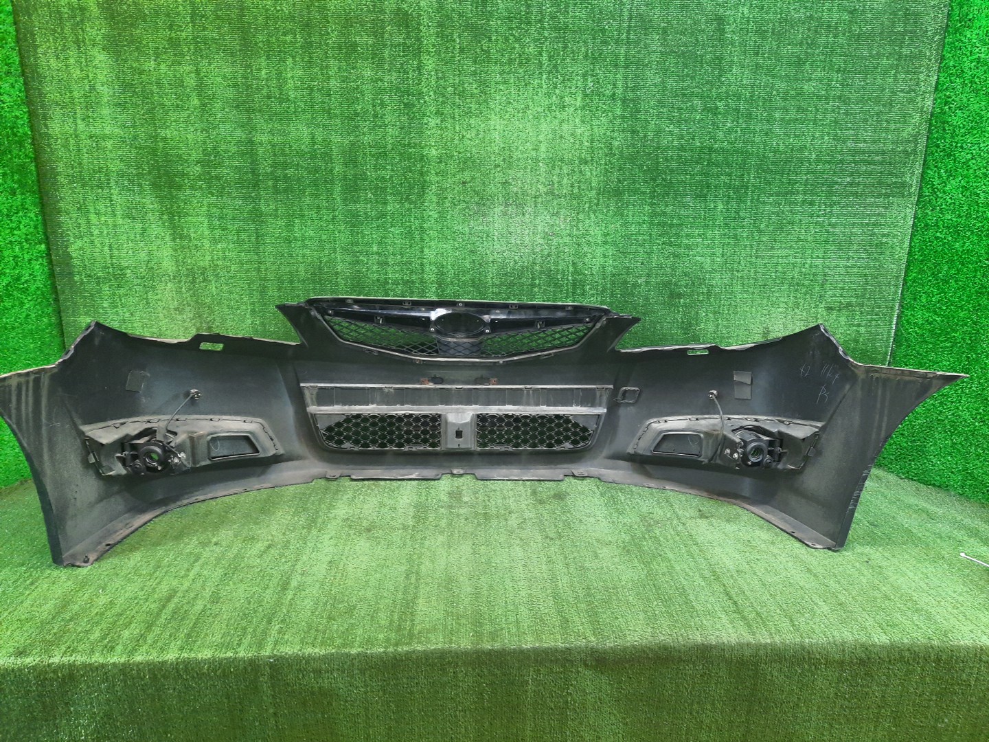 Бампер передний SUBARU LEGACY, LEGACY B4 BR9, BM9, BMG, BMM 10405 4 ракурс