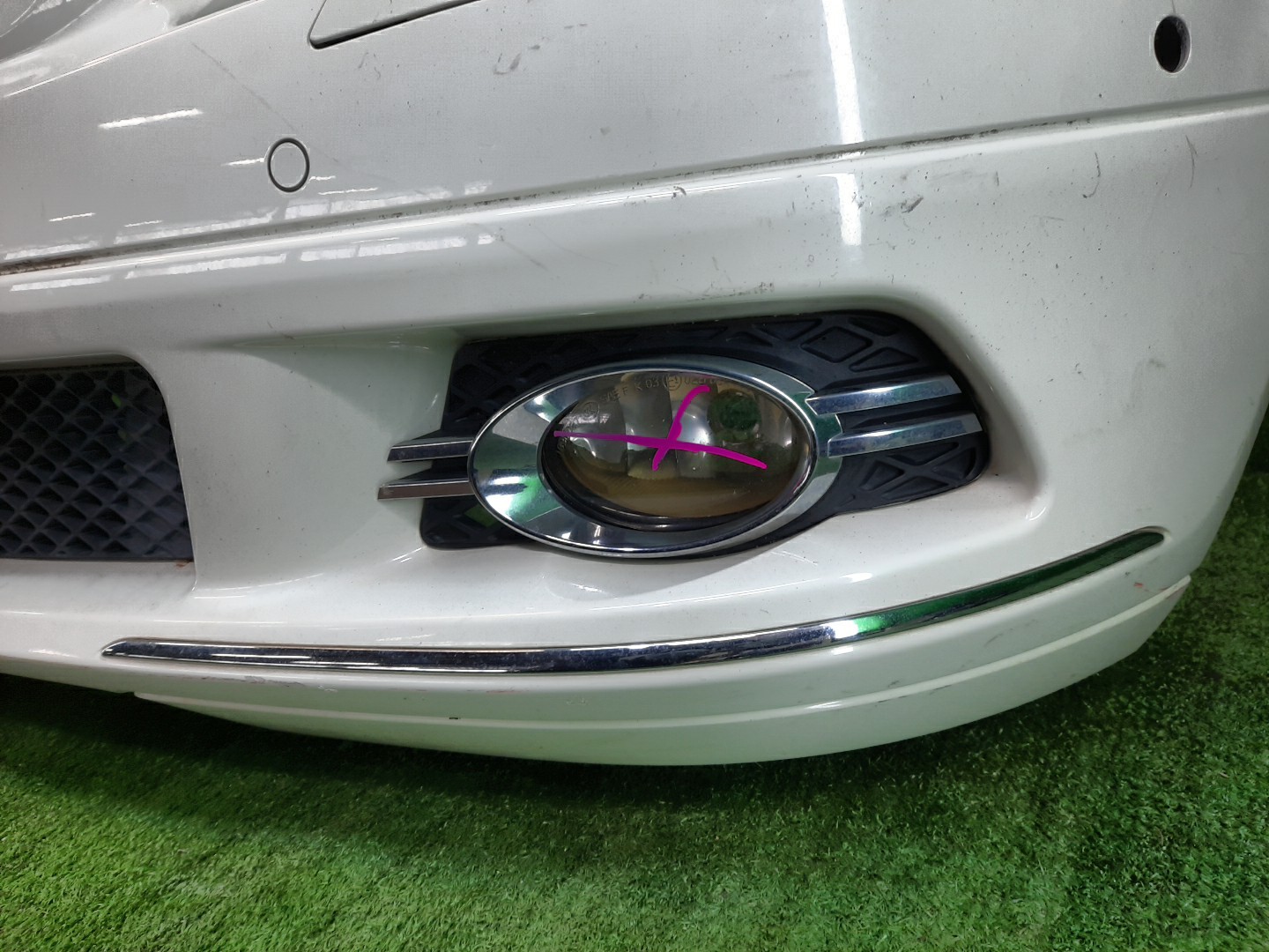 Бампер передний MERCEDES-BENZ C-Class 204041, S204, 204248, 204241, 204254, W204.054, S204.254, 204249, 204049, W204.046, 204054, 204257, 204057, 204048, W204.048, W204.056, S204.256, 204047, 204077, 204052, 204277, 204247, 204252, 204507, W204.041, 